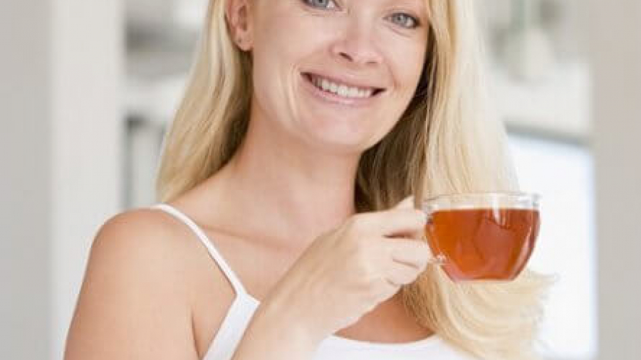 Какой чай можно пить кормящей маме?