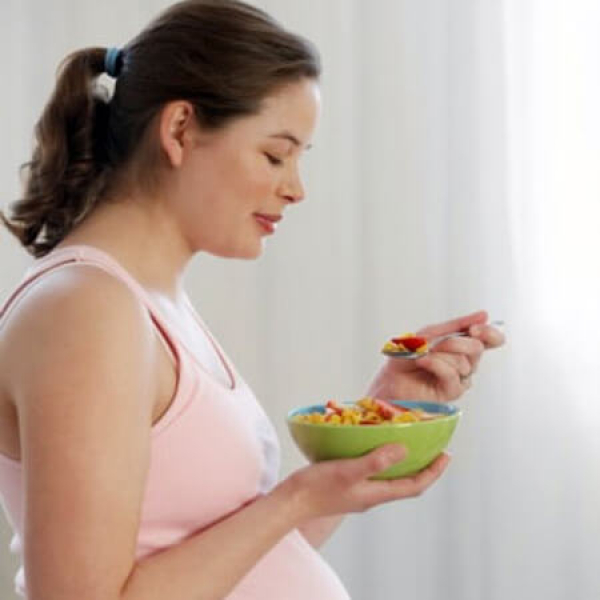 Питание при запорах у кормящей мамы