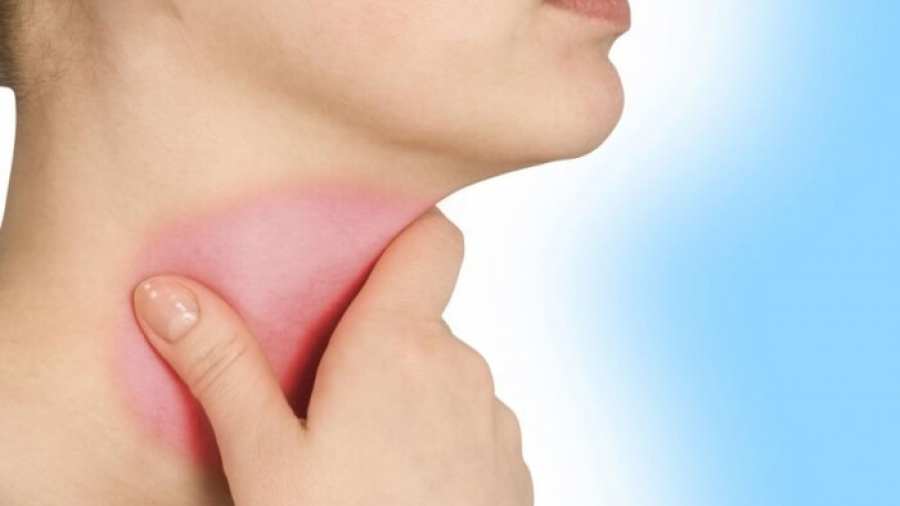 Чем лечить горло при грудном вскармливании?